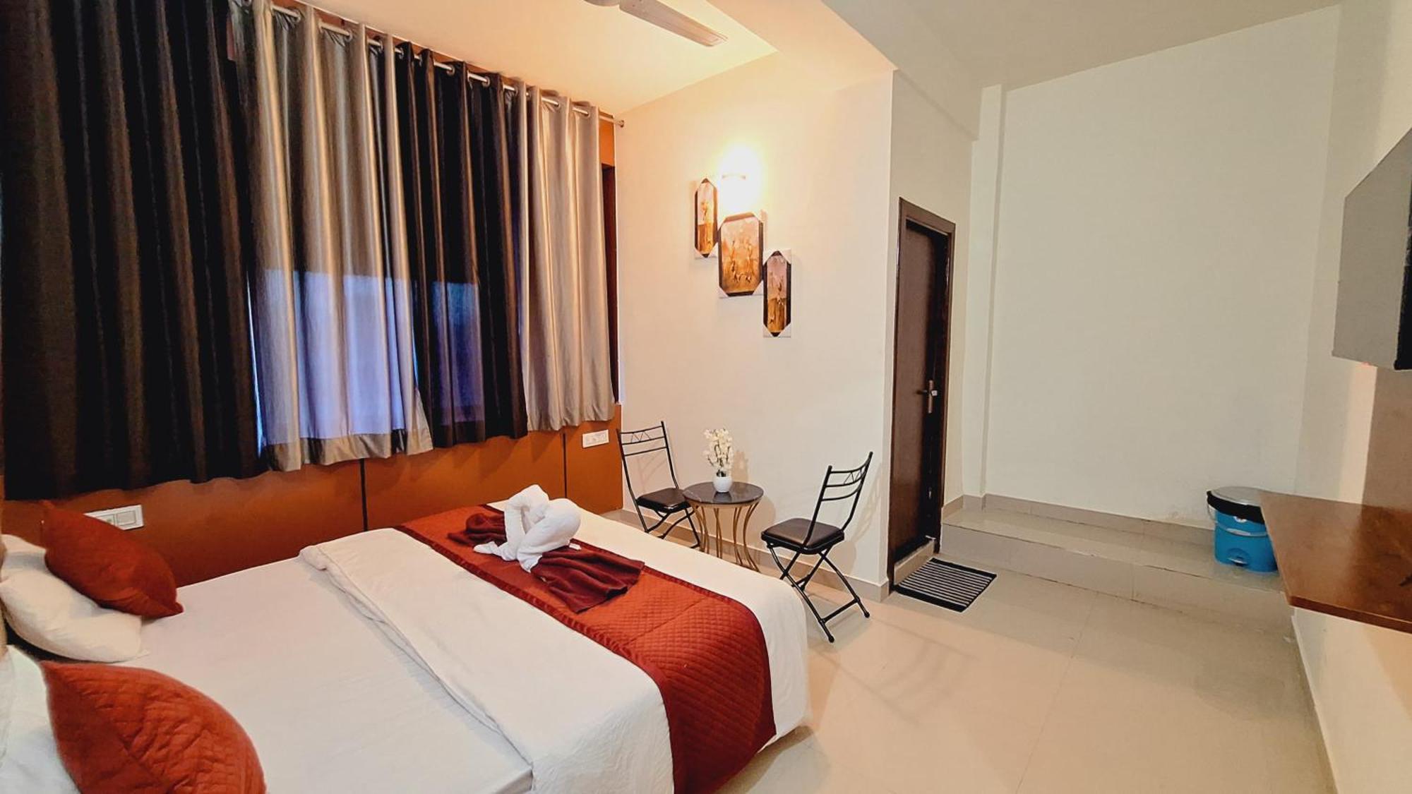 Hotel Brothers Agra  Exterior photo